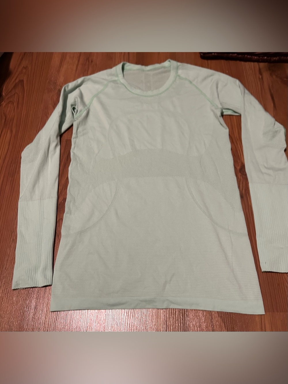 Long-Sleeve lululemon Active Top in Light Mint 😊